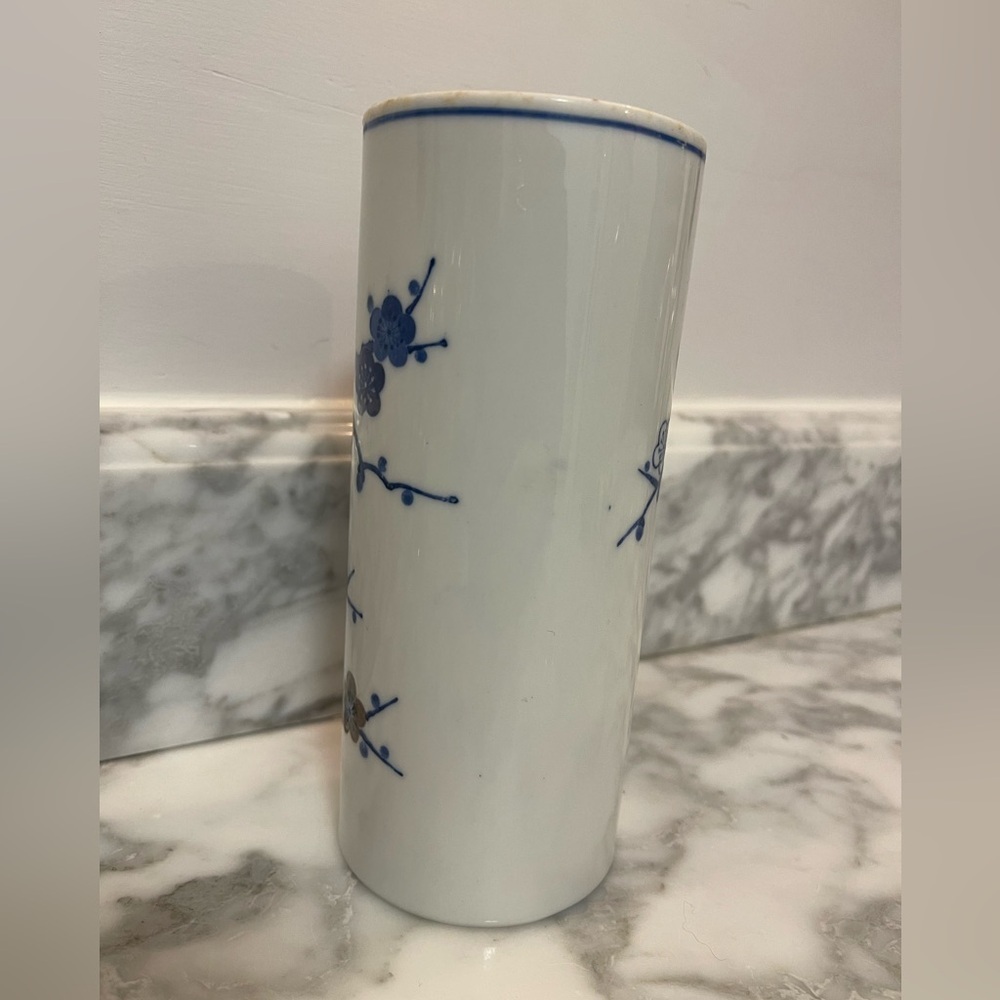 Chinese Porcelain Ceramic Blue White Plum Blossoms Vase Brush Pot 7” T - Picture 5 of 12